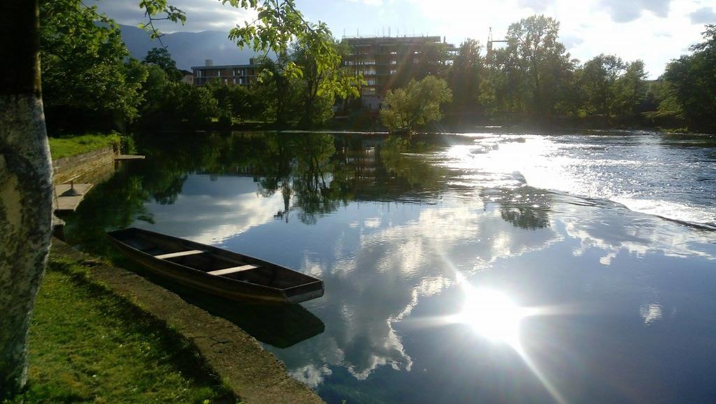 Guesthouse Una 1 Bihac Bihać Exterior foto
